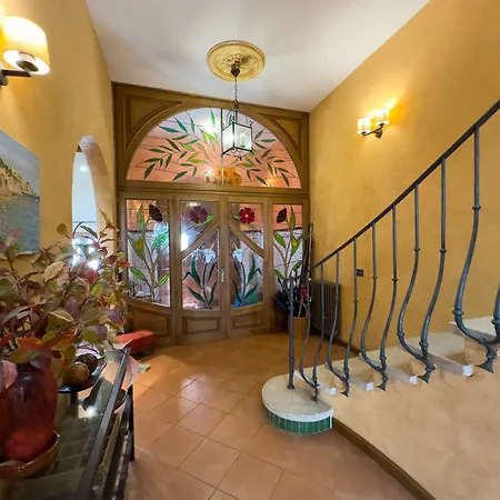Casa Mundet * 圣安东尼奥·德·卡隆