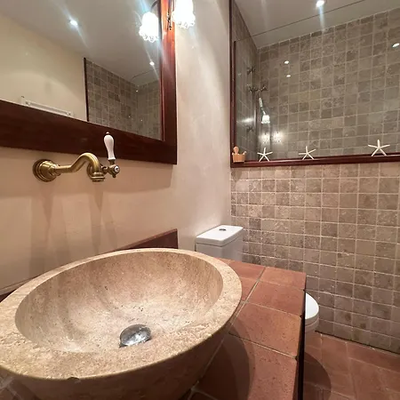Casa Mundet Villa